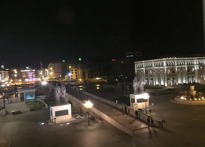 Apartment Stone Bridge Studio